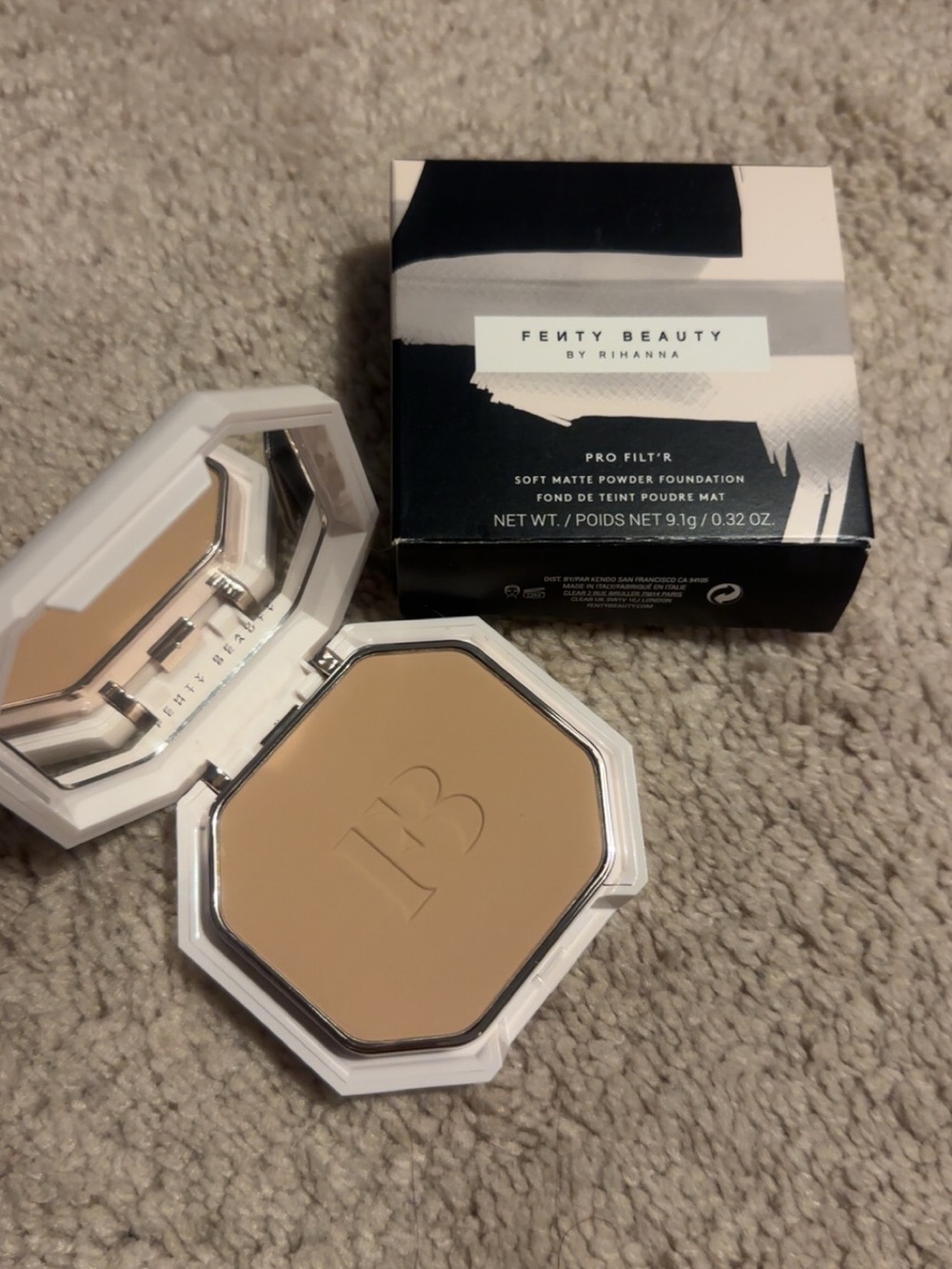 Fenty Pro Filt’r Soft Matte Powder Foundation Shade 230